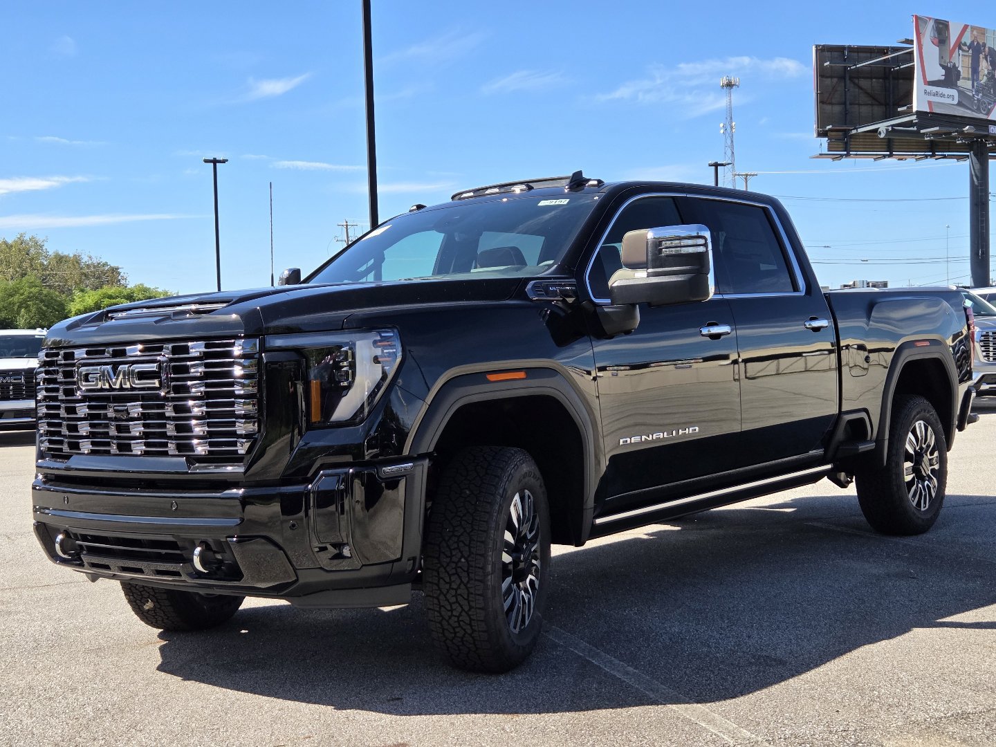 New 2026 GMC Sierra 2500 Denali Ultimate w/ Max Trailering Package AWD/4WD image 15