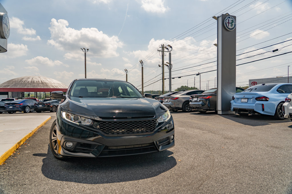 Used 2018 Honda Civic EX-T image 9