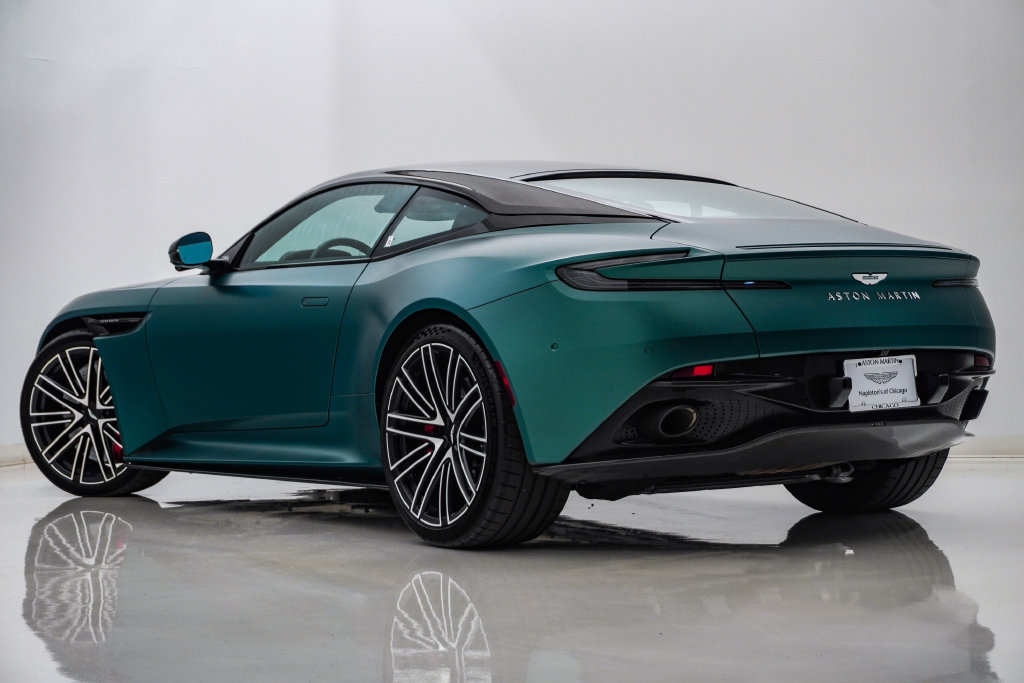 Used 2025 Aston Martin DB12 Coupe RWD image 8