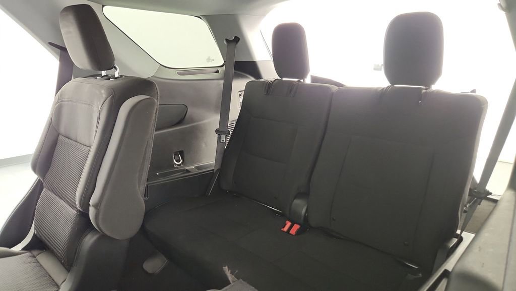 Certified 2023 Ford Explorer XLT image 29