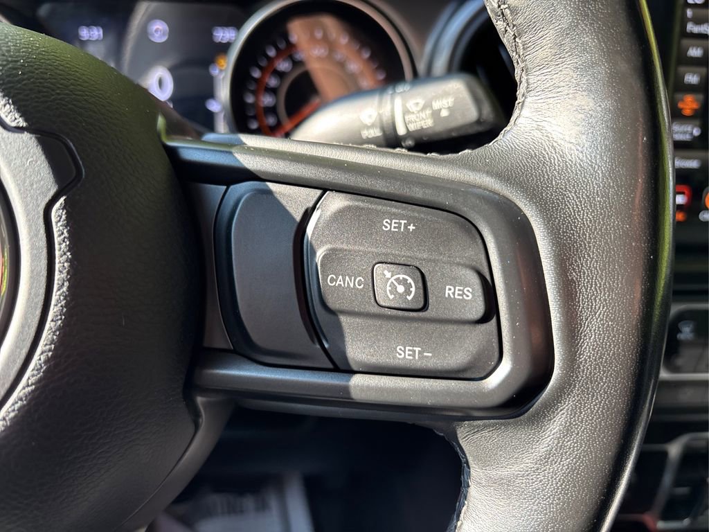 Certified 2021 Jeep Gladiator Willys image 25