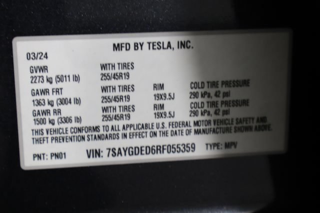 Used 2024 Tesla Model Y Long Range RWD image 21