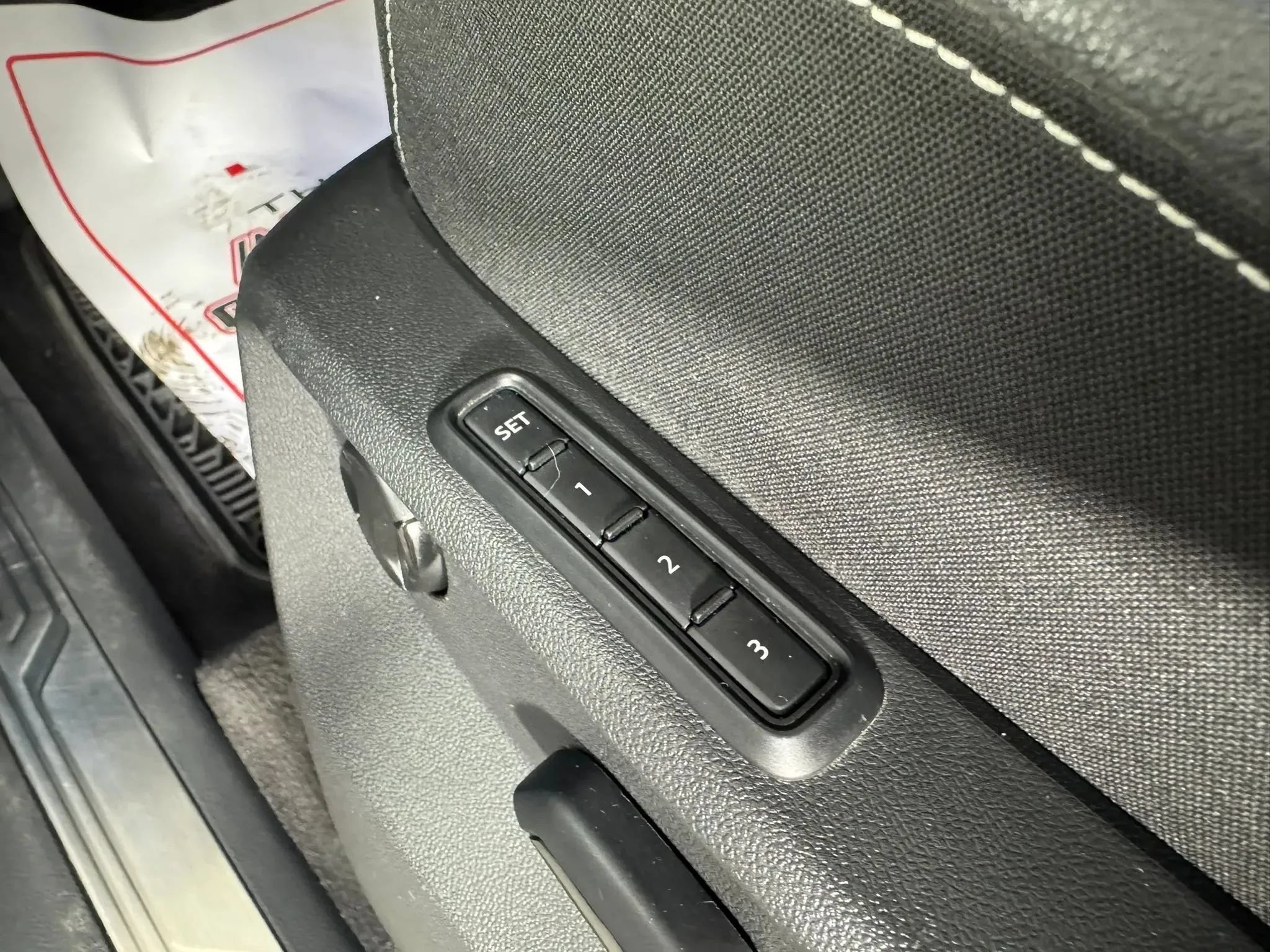 Used 2024 Volkswagen Atlas Cross Sport SEL AWD/4WD image 36