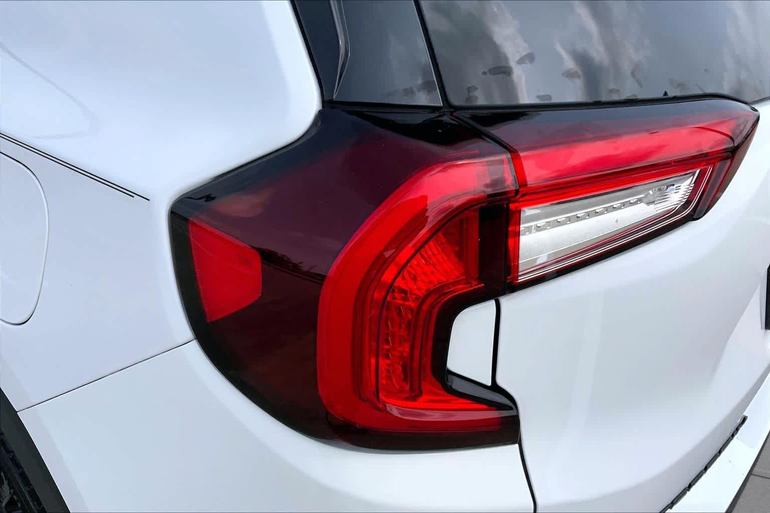 Certified 2023 GMC Terrain SLT w/ Elevation Edition FWD image 27