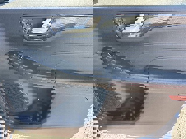 Certified 2025 Ford Escape ST-Line w/ Tech Pack #1 image 21