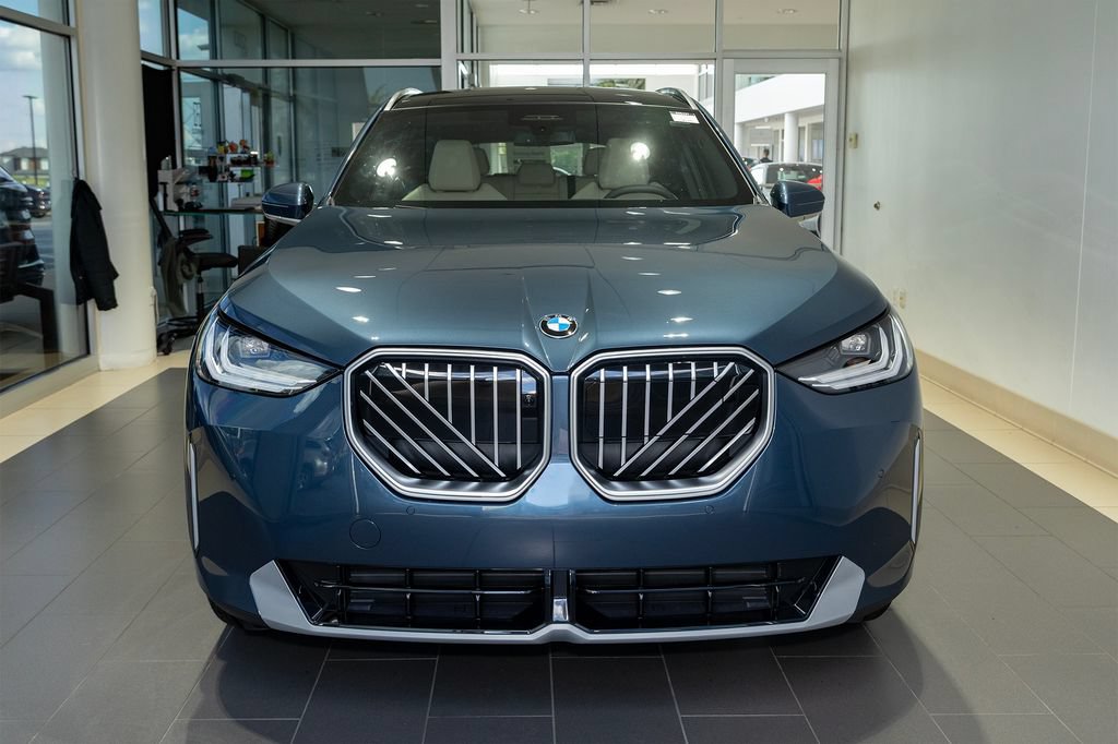 New 2026 BMW X3 xDrive30i w/ Premium Package AWD/4WD image 11
