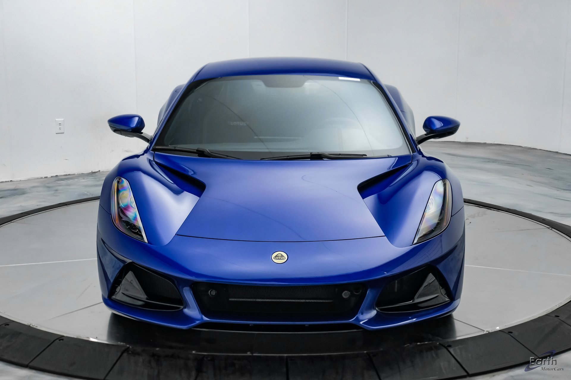 New 2025 Lotus Emira image 27