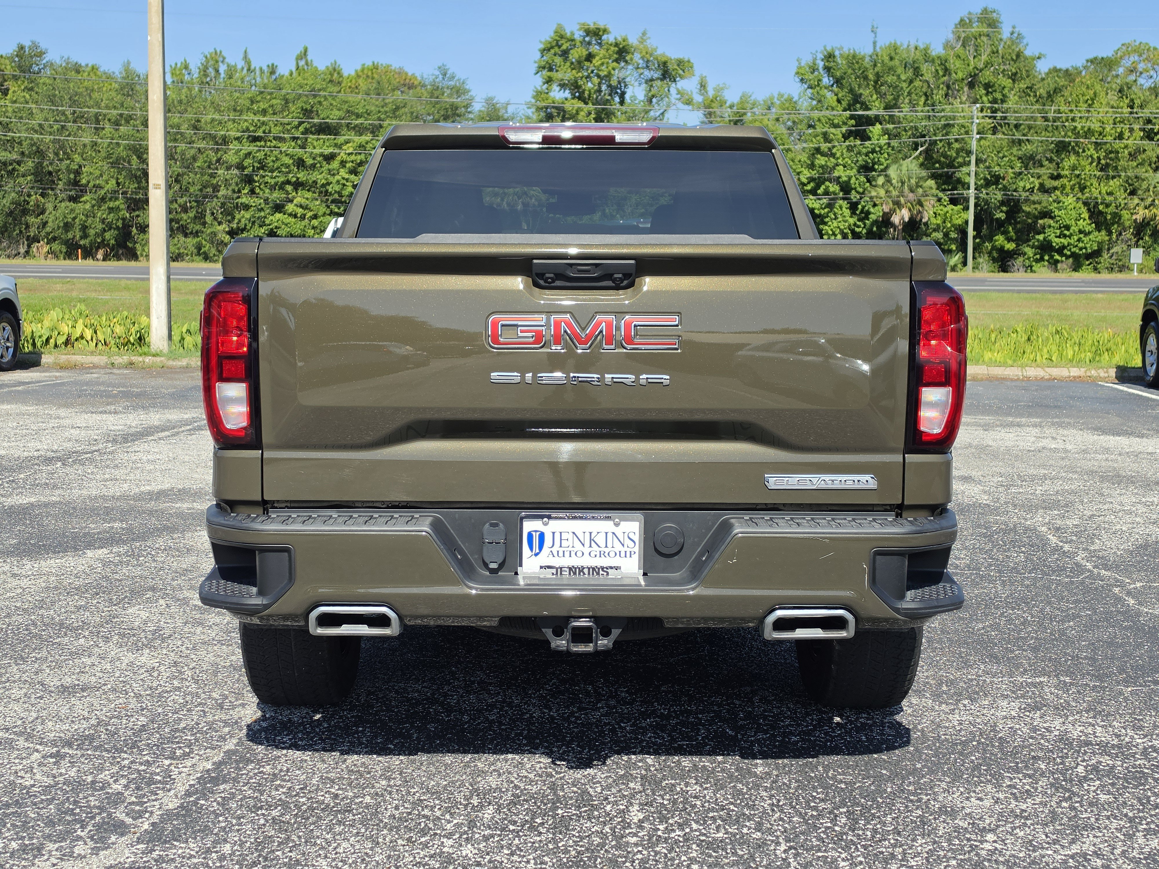 Certified 2023 GMC Sierra 1500 Elevation w/ X31 Off-Road Package AWD/4WD image 6