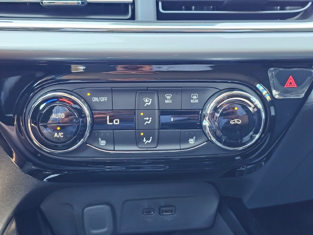 New 2026 Chevrolet Trax LT w/ Driver Confidence Package FWD image 30