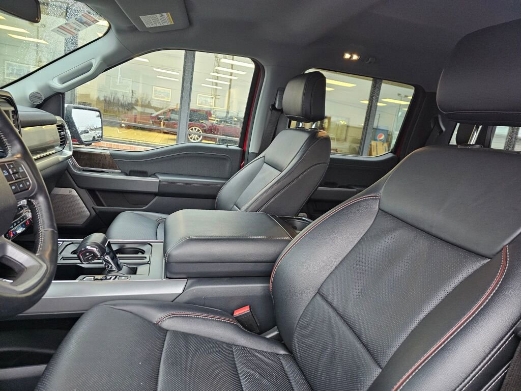 Certified 2022 Ford F150 Lariat w/ Equipment Group 502A High image 19