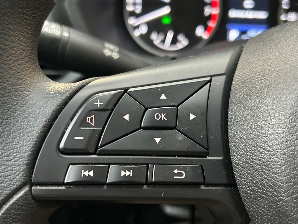 Used 2025 Nissan Sentra S FWD image 20