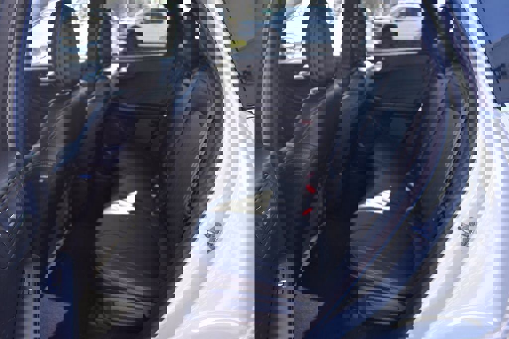 New 2025 Ford Escape SE w/ PHEV Premium Package image 9