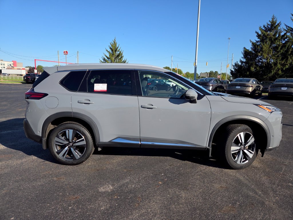 Certified 2023 Nissan Rogue SL w/ SL Premium Package AWD/4WD image 28