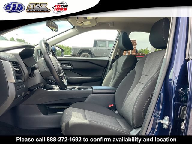 Used 2025 Nissan Rogue SV FWD image 9
