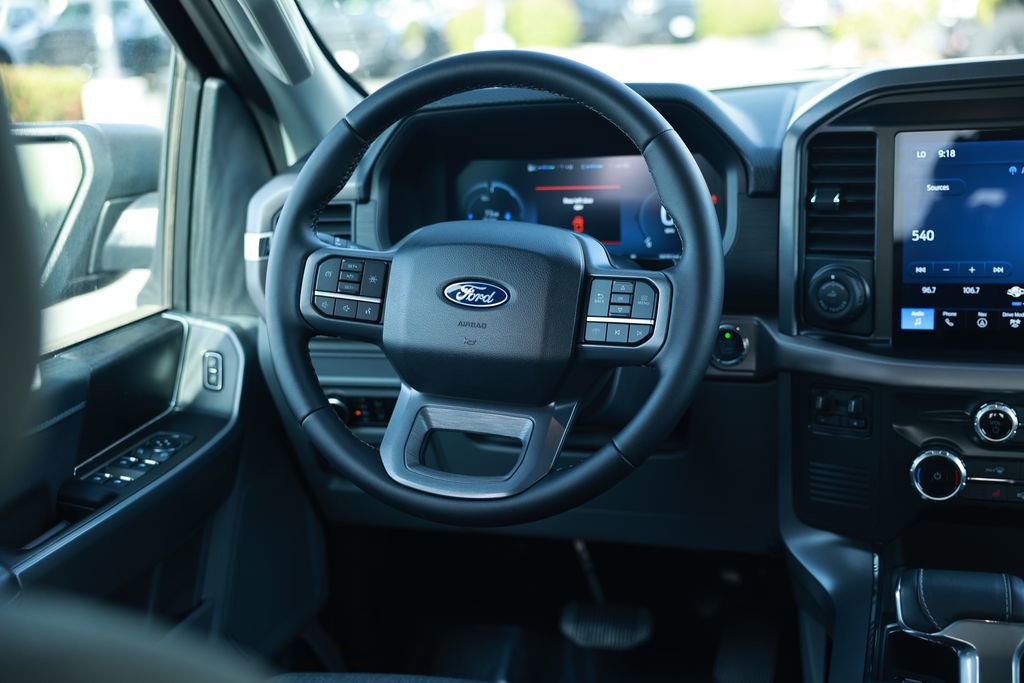 Used 2025 Ford F150 Lightning XLT w/ Max Trailer Tow Package image 27