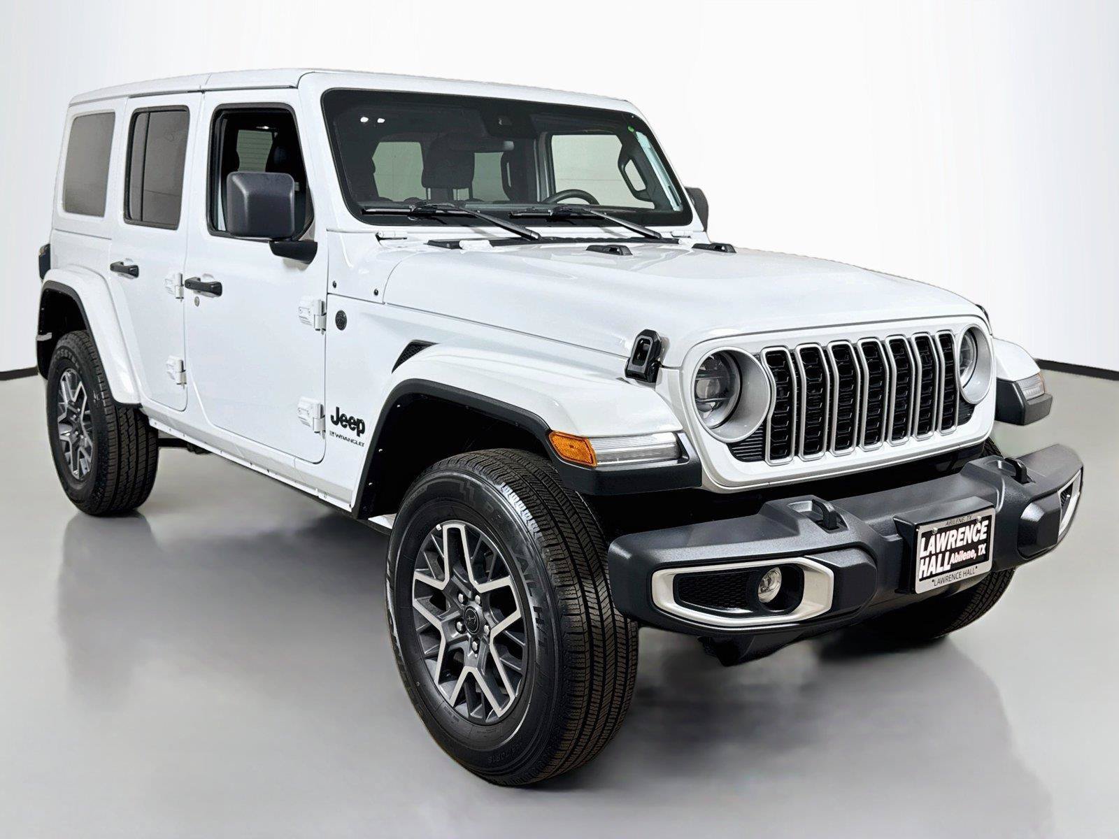 Used 2025 Jeep Wrangler Unlimited Sahara AWD/4WD image 32
