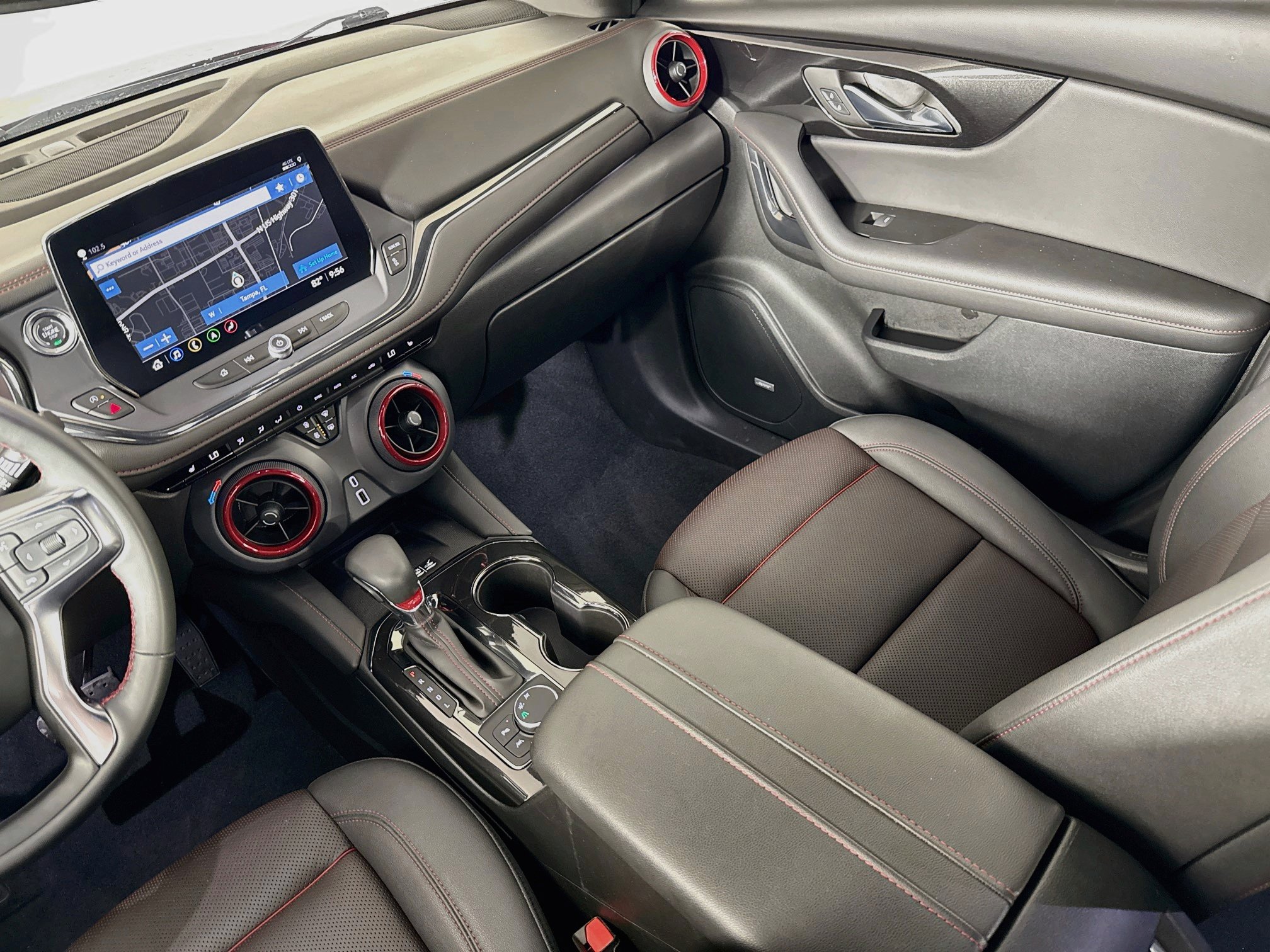 Used 2025 Chevrolet Blazer RS FWD image 28