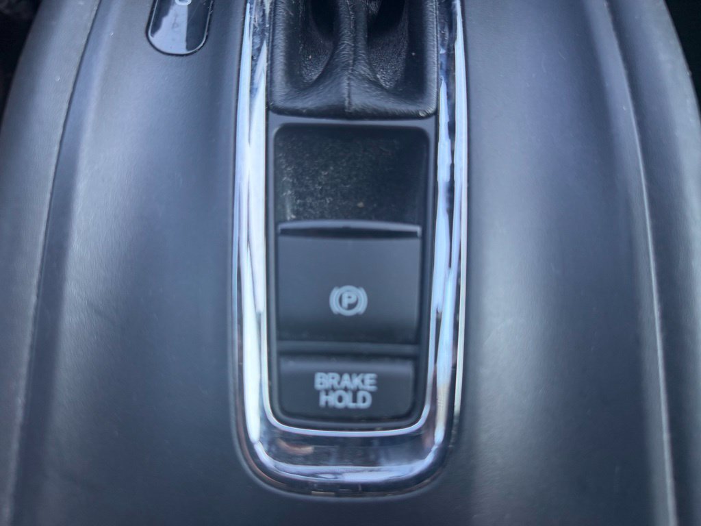 Used 2018 Honda HR-V EX image 23