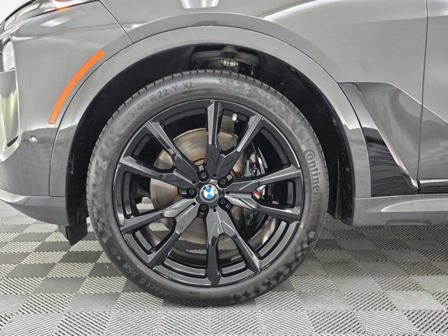 Used 2025 BMW X7 M60i AWD/4WD image 28