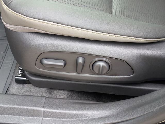 New 2026 Chevrolet Trax ACTIV w/ Sunroof Package image 11