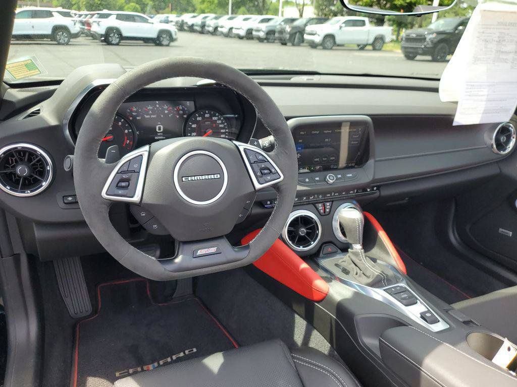 Certified 2021 Chevrolet Camaro SS w/ Redline Edition RWD image 7