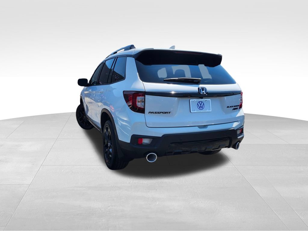Used 2024 Honda Passport Black Edition image 4