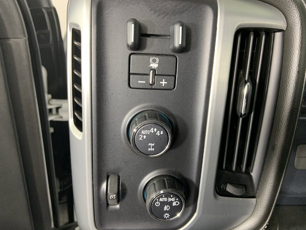 Used 2018 GMC Sierra 1500 SLT w/ SLT Premium Package image 9