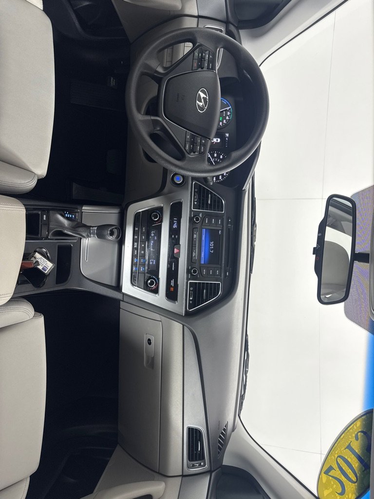 Used 2016 Hyundai Sonata SE image 24
