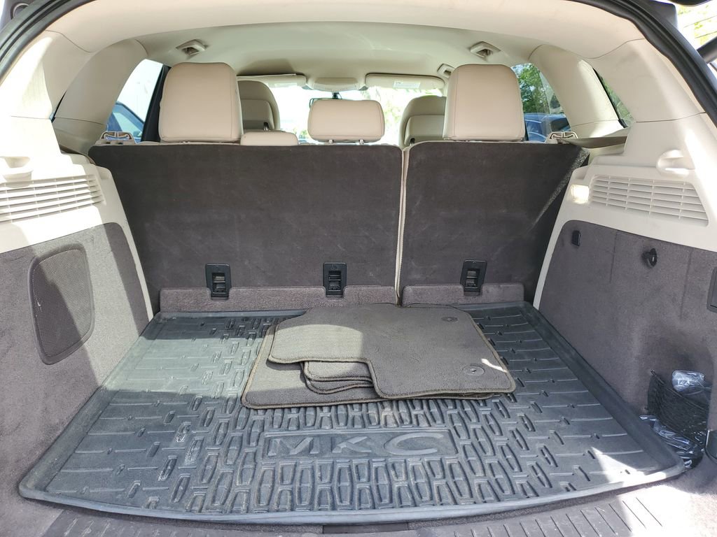 Used 2019 Lincoln MKC Premiere image 9