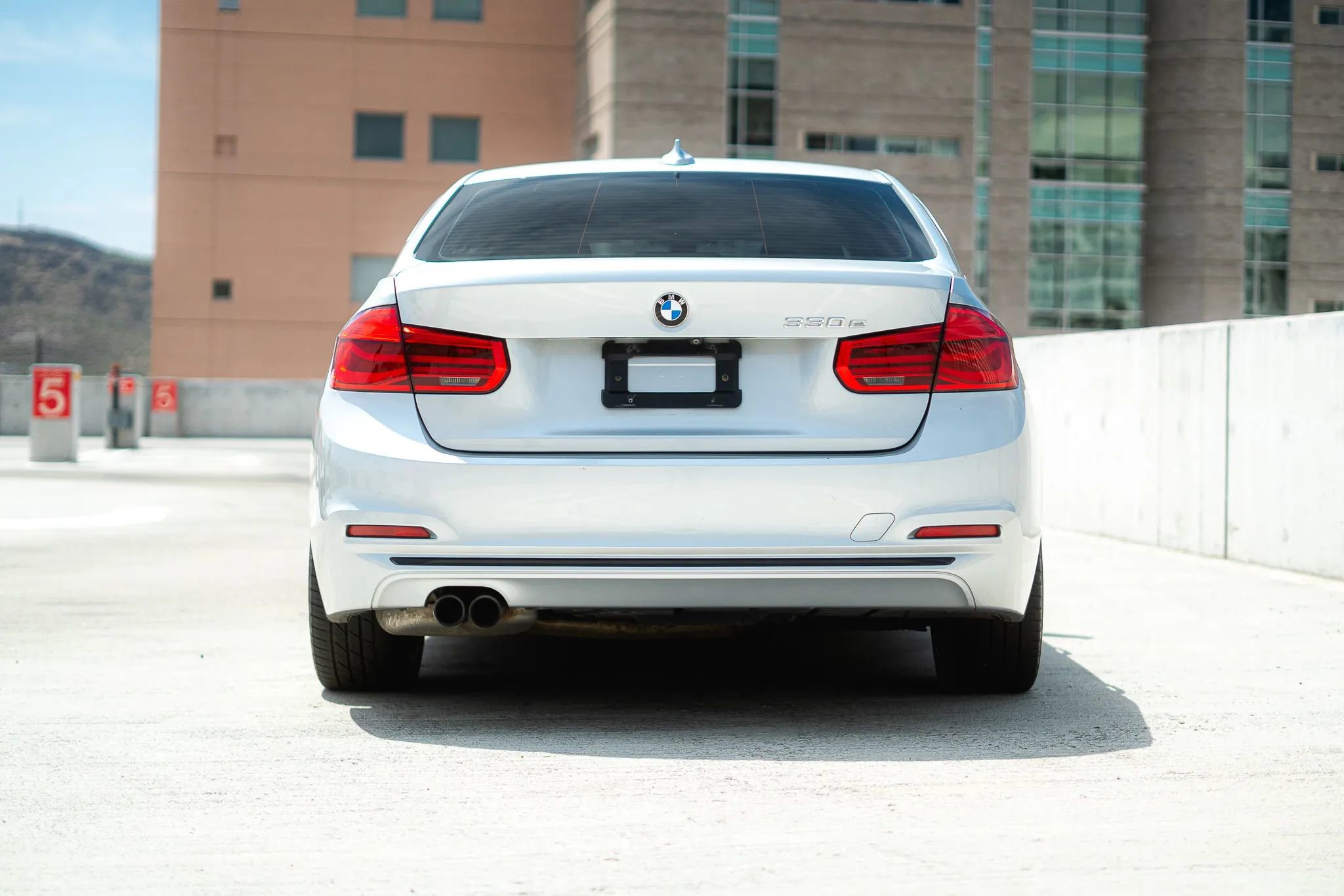Used 2018 BMW 330e 330e iPerformance Sedan 4D image 19