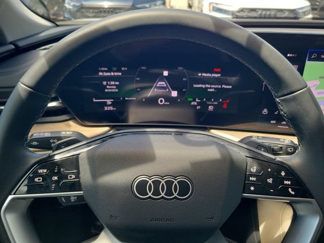 Certified 2025 Audi Q5 Premium w/ Convenience Package AWD/4WD image 21