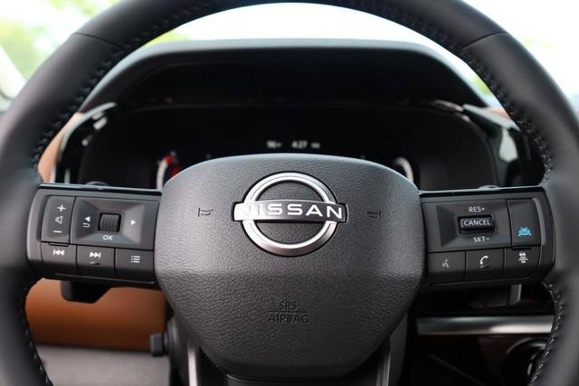 New 2026 Nissan Pathfinder Platinum AWD/4WD image 13