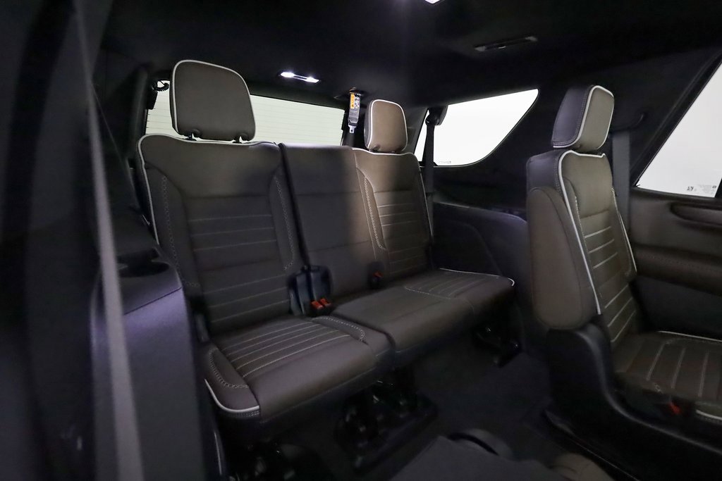 Used 2025 GMC Yukon Denali Ultimate image 15