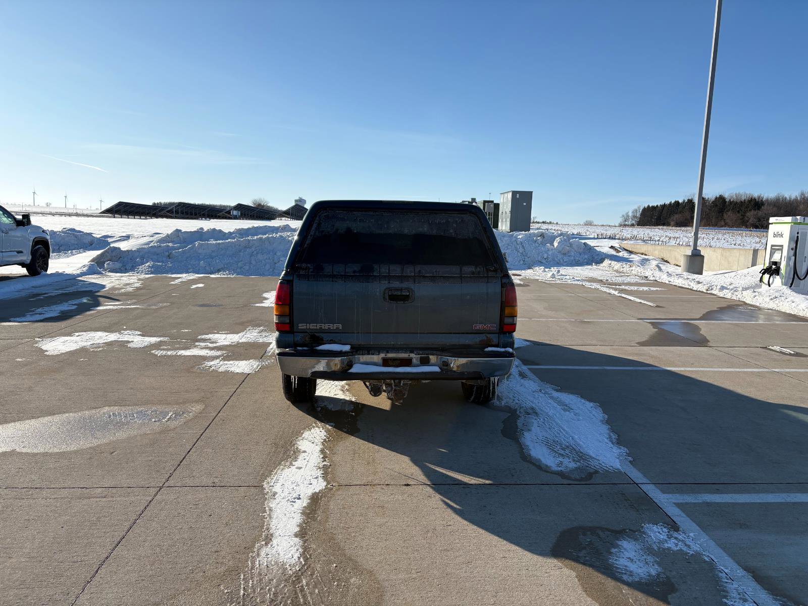 Used 2006 GMC Sierra 1500 SLE w/ Onstar Plus Package image 7