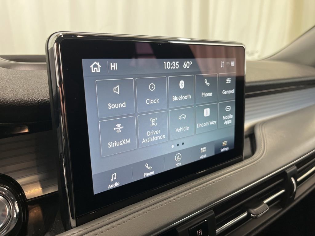 Used 2022 Lincoln Corsair AWD w/ Equipment Group 101A image 11