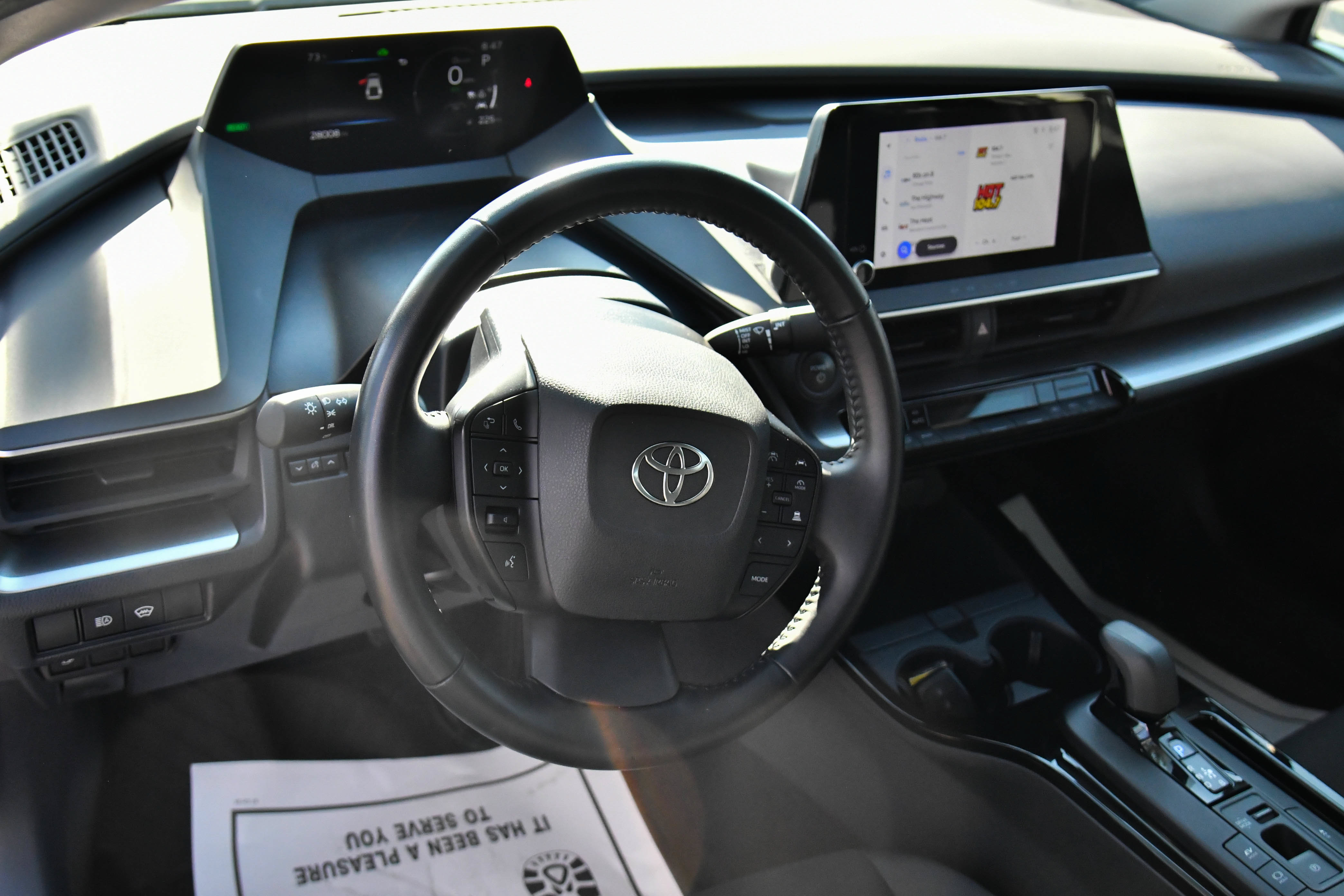 Used 2024 Toyota Prius LE FWD image 14