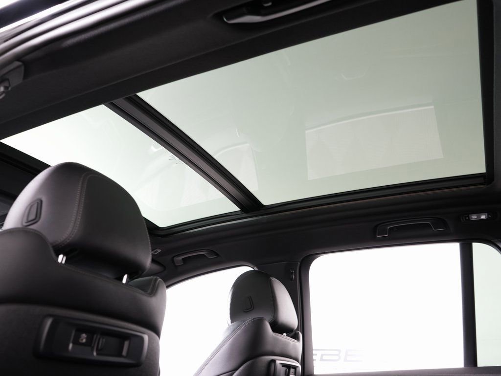 Used 2022 BMW X5 xDrive45e w/ M Sport Package image 18