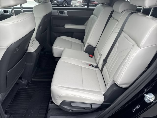 Certified 2026 Hyundai Santa Fe SEL FWD image 24