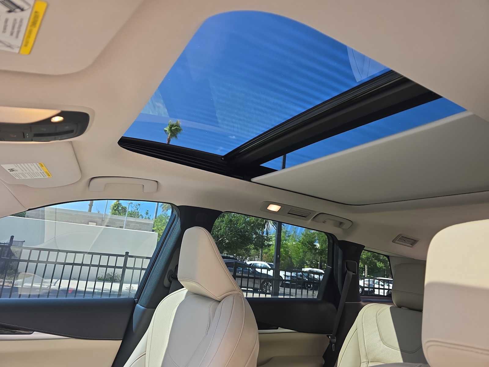 Used 2023 INFINITI QX60 Pure FWD image 25