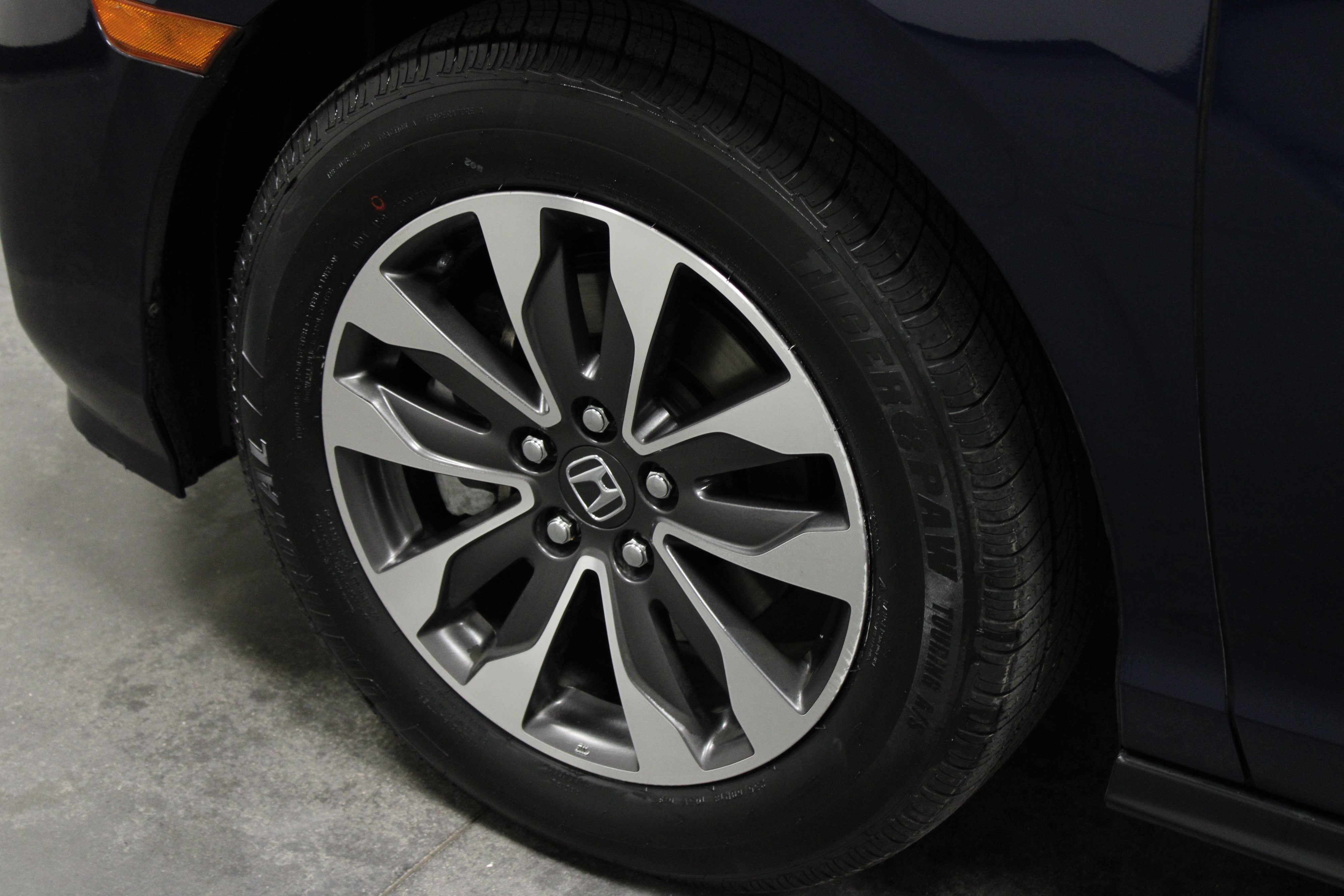 Used 2021 Honda Odyssey EX-L image 10