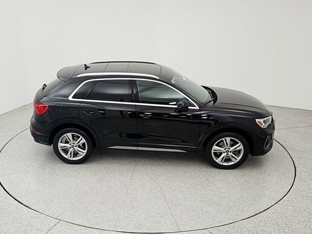 Used 2022 Audi Q3 2.0T Premium Plus AWD/4WD image 16