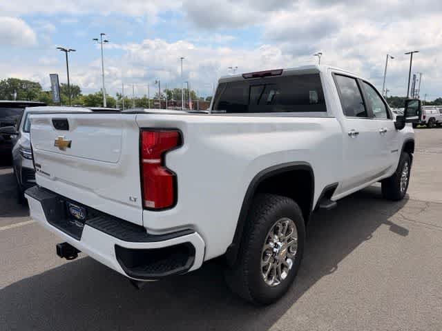 New 2026 Chevrolet Silverado 2500 LT w/ Z71 Chrome Sport Edition AWD/4WD image 23