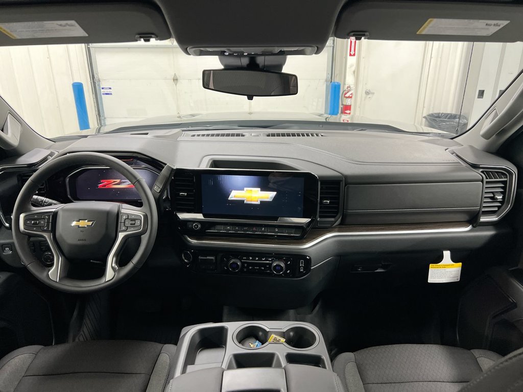 New 2026 Chevrolet Silverado 1500 LT w/ Z71 Off-Road Package AWD/4WD image 10