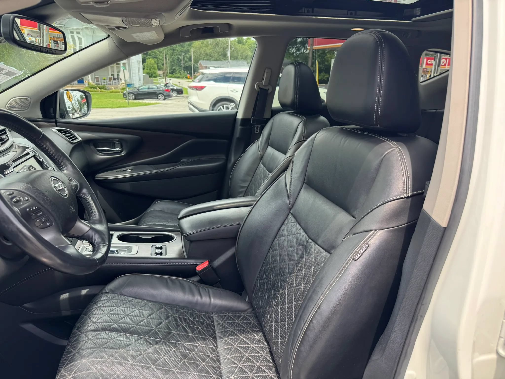 Used 2020 Nissan Murano Platinum w/ Cargo Package AWD/4WD image 25