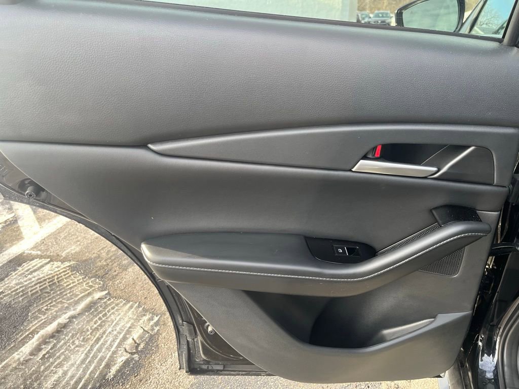 Certified 2025 MAZDA CX-30 AWD 2.5 S w/ Select Sport Pkg image 23