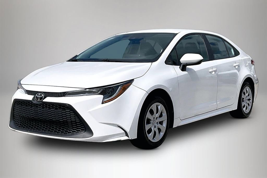 Used 2022 Toyota Corolla LE FWD image 2
