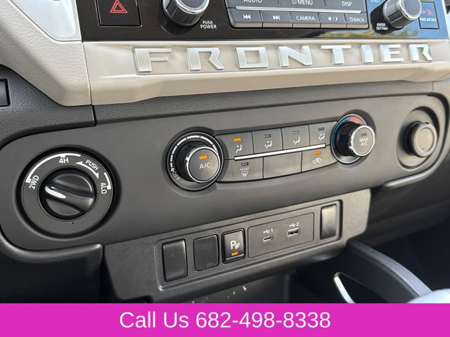 Used 2025 Nissan Frontier SV w/ Tow Package AWD/4WD image 24