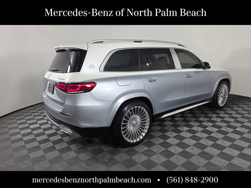 Used 2022 Mercedes-Benz Maybach GLS 600 4MATIC image 6