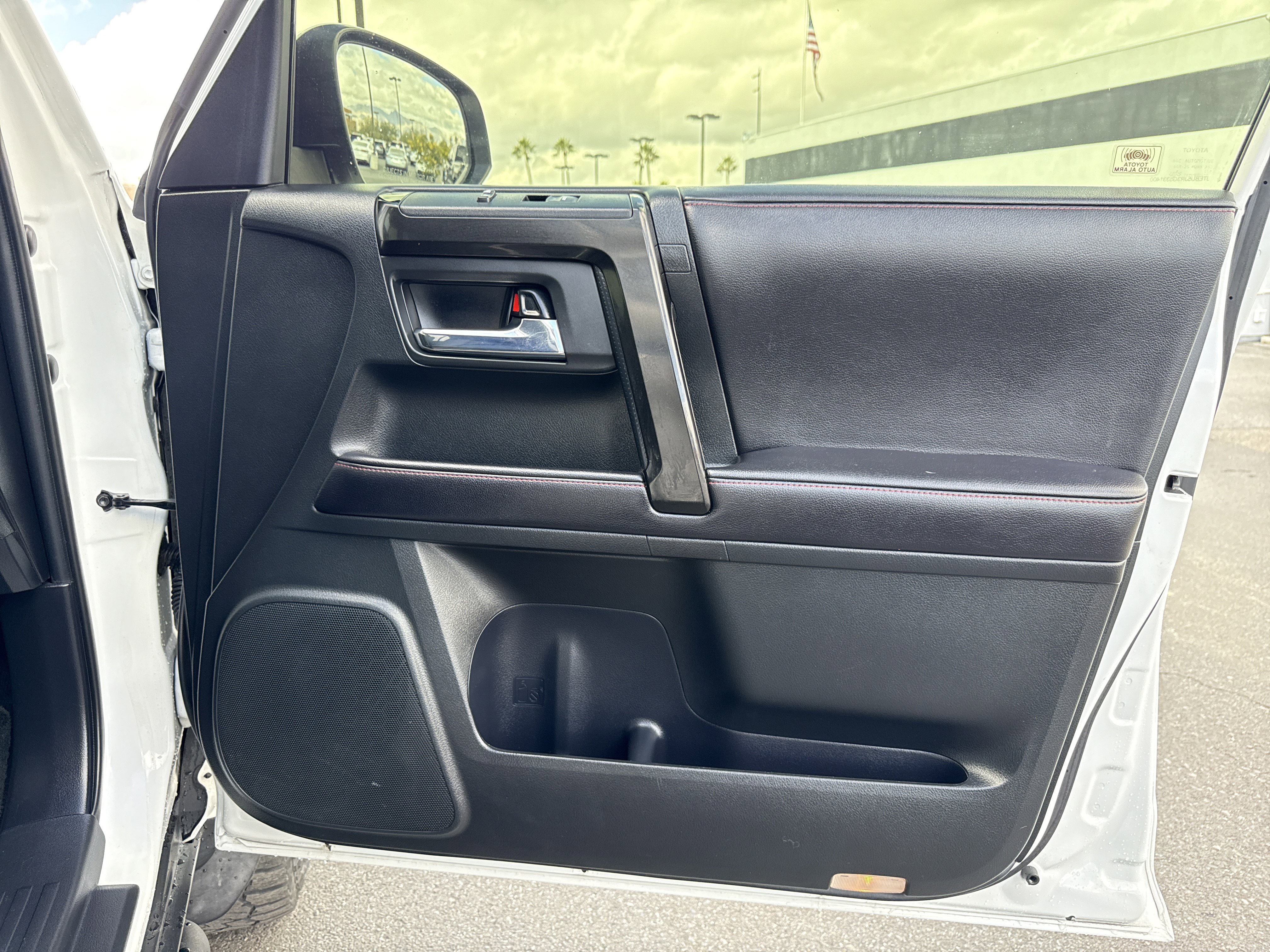 Used 2016 Toyota 4Runner TRD Pro image 39