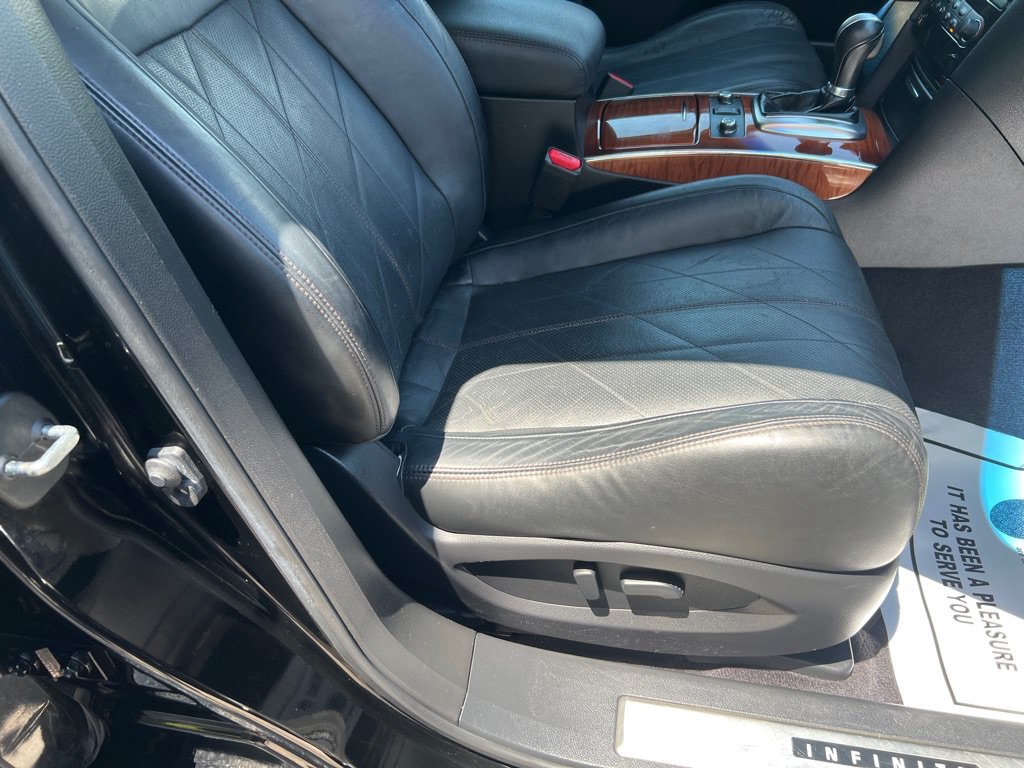 Used 2013 INFINITI FX37 2WD w/ Premium Pkg image 13